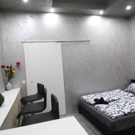 Family Studio In Akh Area Wien Ngoại thất bức ảnh
