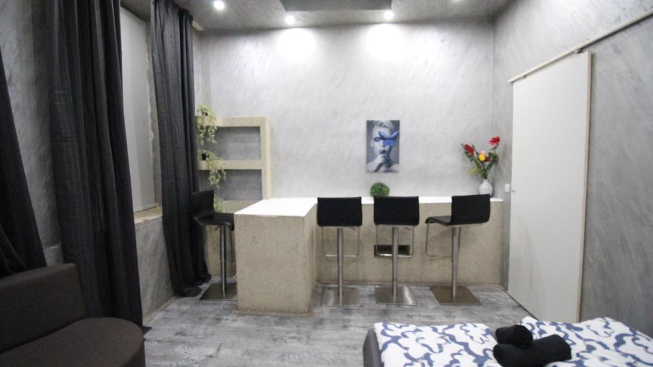 Family Studio In Akh Area Wien Ngoại thất bức ảnh